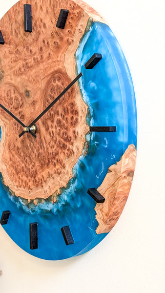 Wood and resin wall clock with waves 40cm