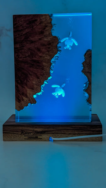 Underwater Lamp with sea turtles