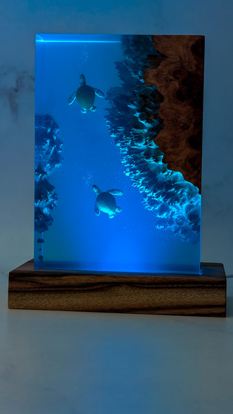 Underwater Lamp with sea turtles