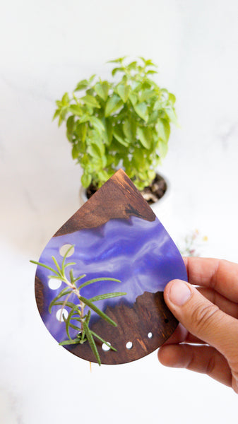 Wood and Resin Herb Stripper