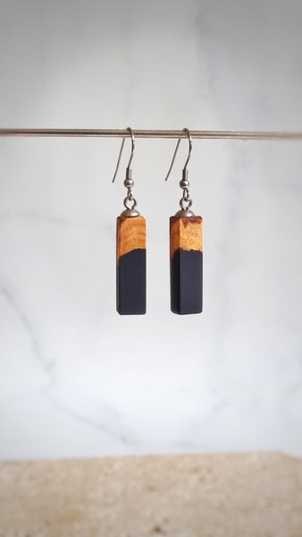 Wood and Resin Linear Earrings in black